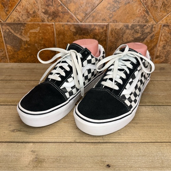 VANS checkered Old Skool black & white sneakers - Picture 2 of 7